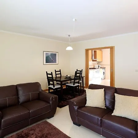 T2-neville's House D